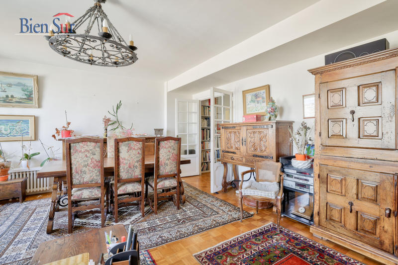 Appartement - 83 m² - 3 pièces