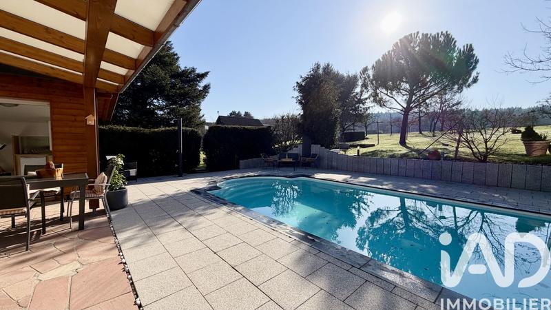 Maison - 135 m² - 6 pièces