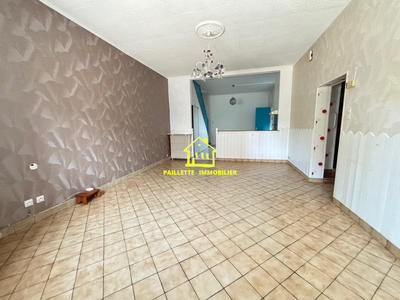 Maison - 90 m² - 5 pièces