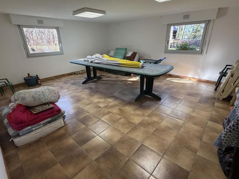 Maison - 223 m² - 6 pièces