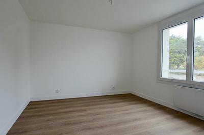 Appartement - 75 m² - 4 pièces