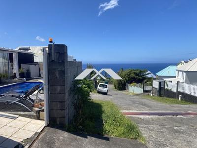 Maison - 222 m² - 5 pièces