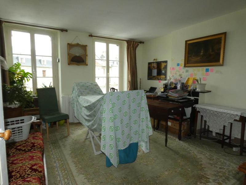 Maison - 200 m² - 6 pièces