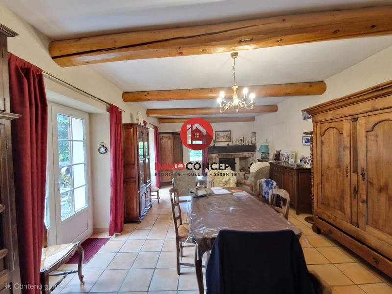 Maison ancienne - 178 m² - 5 pièces