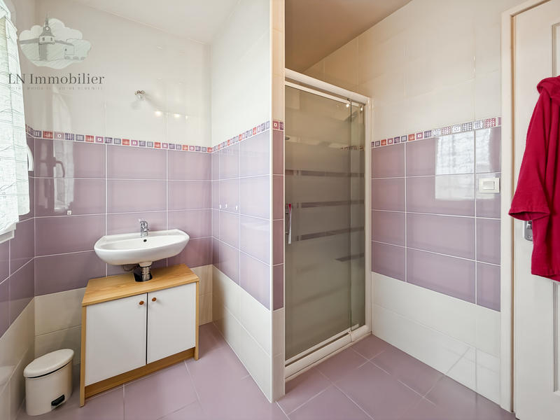 Maison - 76 m² - 4 pièces