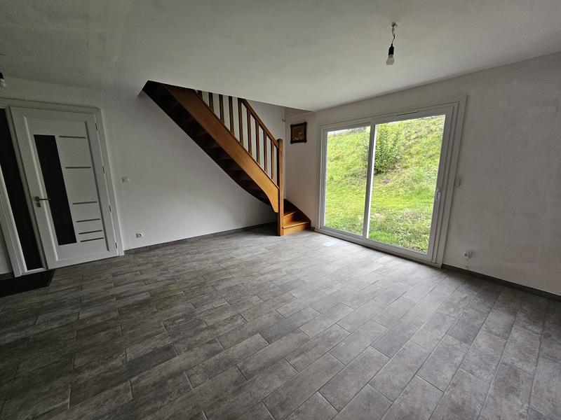 Maison - 104 m² - 5 pièces