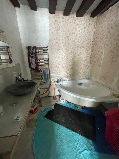 Maison traditionnelle - 130 m² - 6 pièces