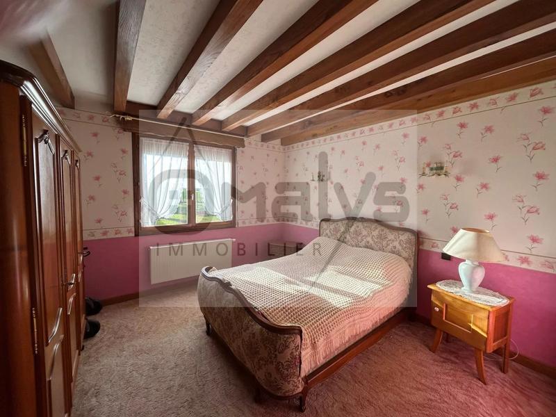 Maison - 180 m² - 7 pièces