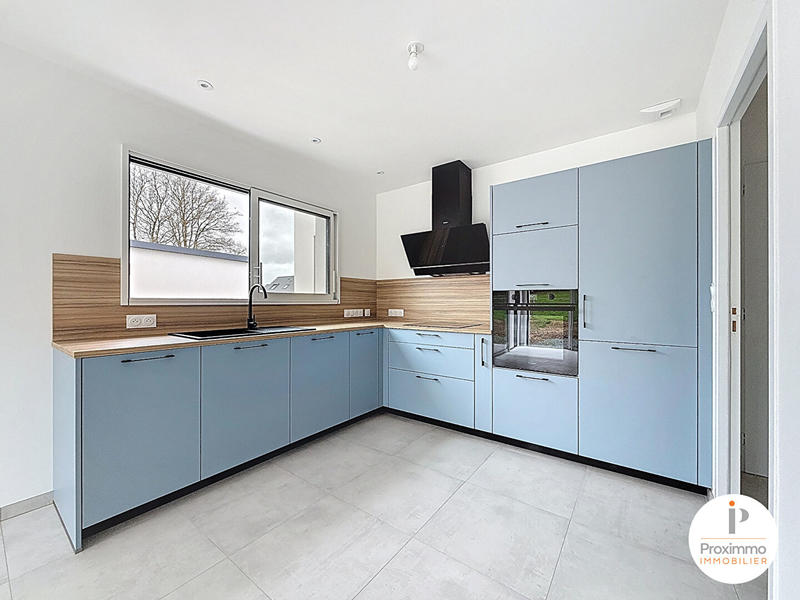 Maison - 95 m² - 4 pièces