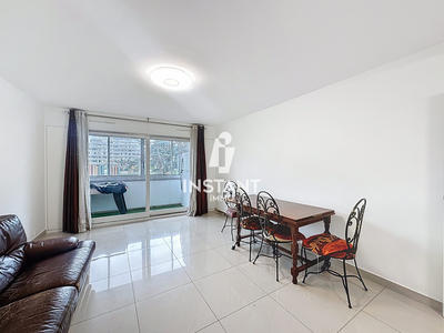 Appartement - 82 m² - 4 pièces