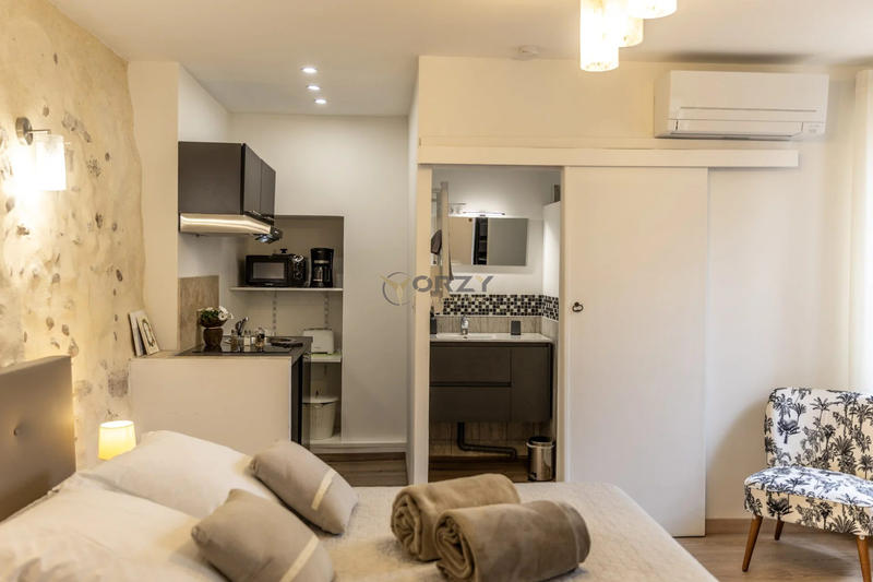 Mas - 248 m² - 9 pièces