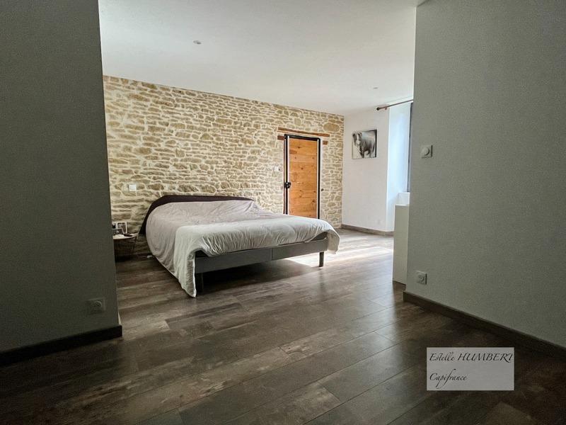 Maison en pierre - 188 m² - 6 pièces