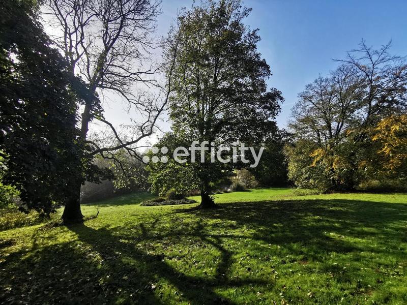 Maison - 170 m² - 7 pièces