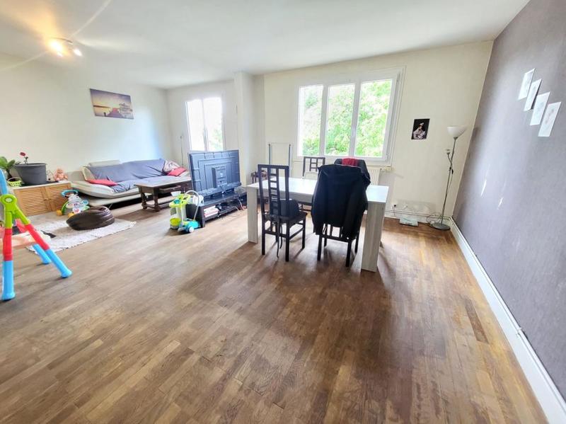 Appartement - 86 m² - 3 pièces