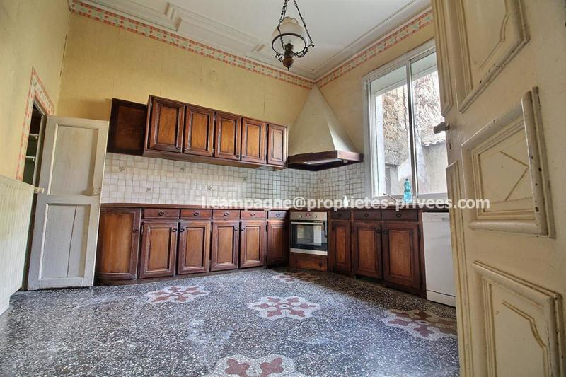 Propriété - 136 m² - 8 pièces