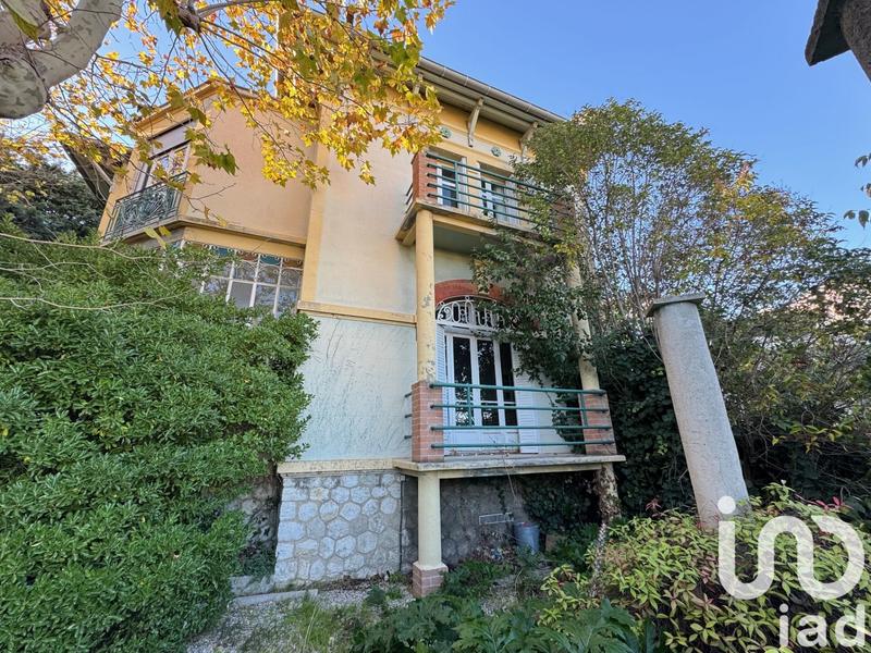 Maison - 163 m² - 8 pièces