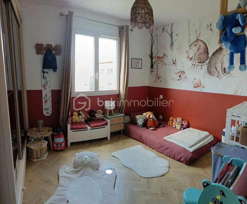 Maison - 105 m² - 4 pièces