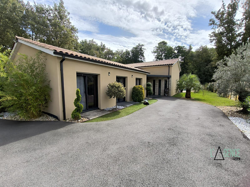 Maison contemporaine - 200 m² - 8 pièces