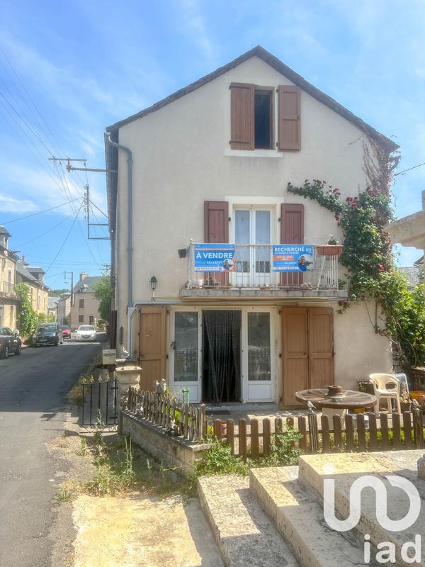 Maison - 85 m² - 4 pièces