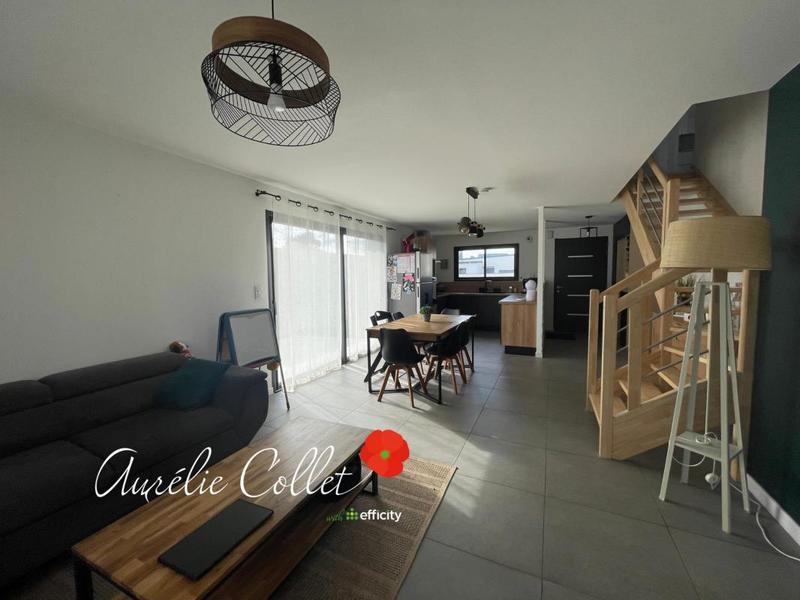 Maison - 105 m² - 5 pièces