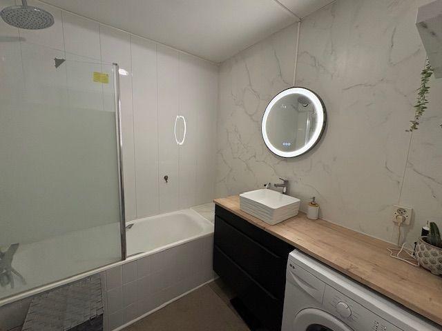 Appartement - 57 m² - 2 pièces