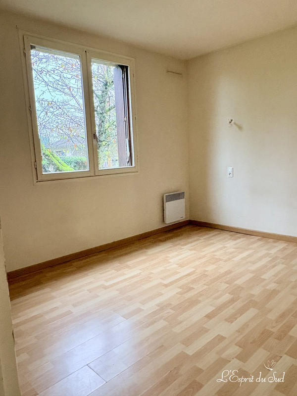 Maison - 161 m² - 7 pièces