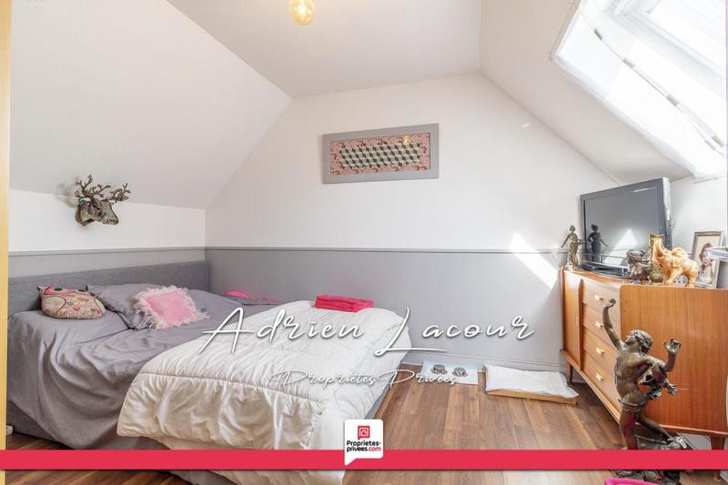 Maison - 97 m² - 7 pièces