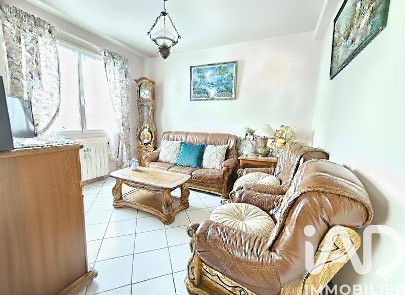 Maison de ville - 185 m² - 9 pièces