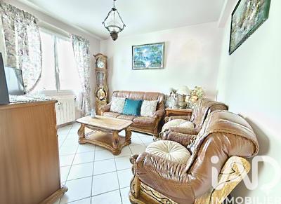 Maison de ville - 185 m² - 9 pièces