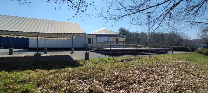 Local commercial - 140 m²