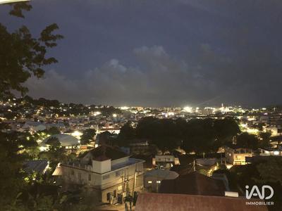 Appartement - 91 m² - 4 pièces