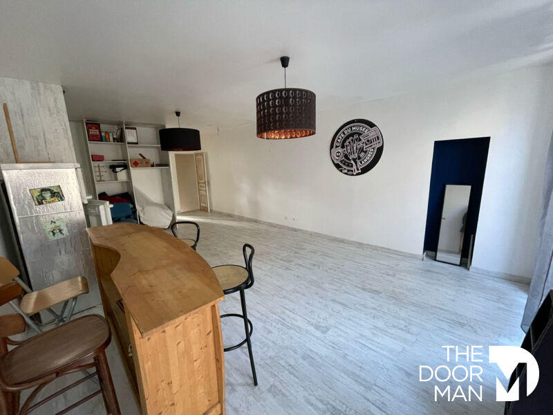 Appartement - 110 m² - 4 pièces