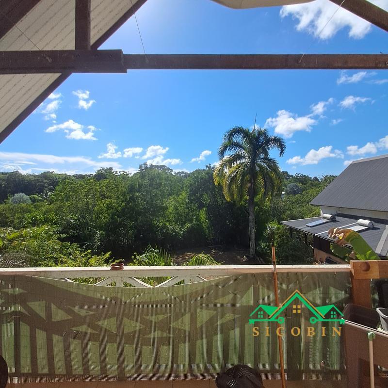 Appartement - 72 m² - 4 pièces