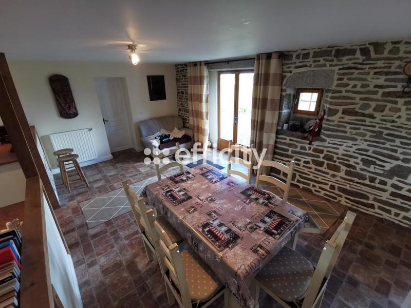 Maison - 269 m² - 9 pièces