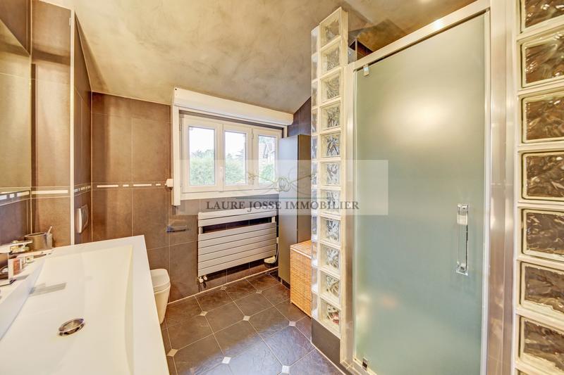 Maison ancienne - 216 m² - 8 pièces