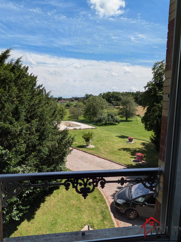 Villa - 270 m² - 12 pièces