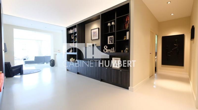 Appartement - 206 m² - 5 pièces