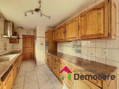 Maison - 200 m² - 6 pièces