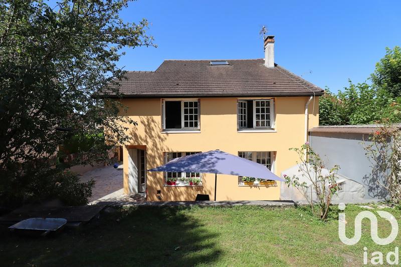 Maison - 136 m² - 6 pièces