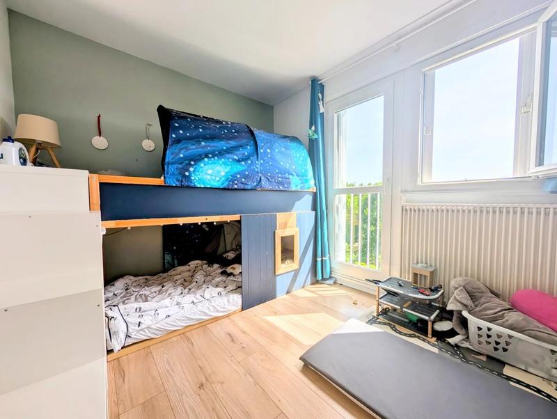 Appartement - 84 m² - 4 pièces