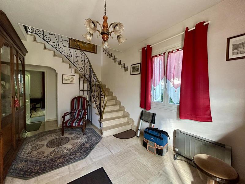 Maison - 167 m² - 7 pièces