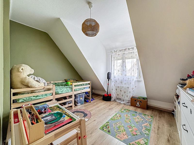 Maison - 81 m² - 5 pièces