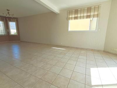 Maison - 145 m² - 7 pièces