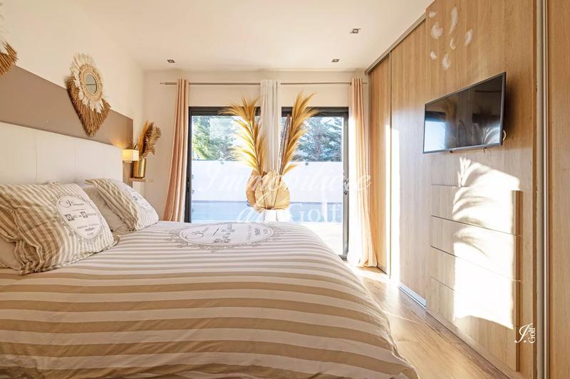 Villa - 158 m² - 5 pièces