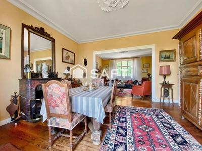 Maison de maîtres - 153 m² - 8 pièces