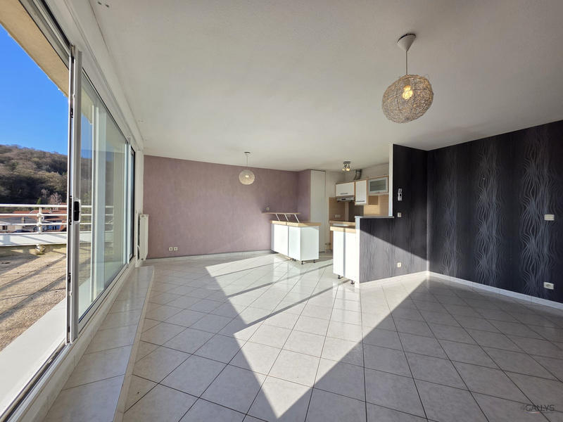 Appartement - 74 m² - 3 pièces