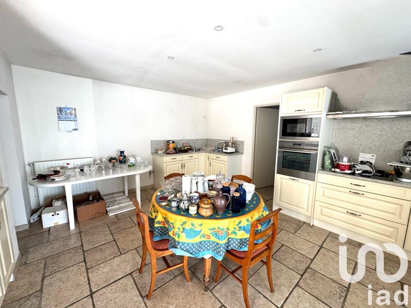 Maison - 298 m² - 7 pièces