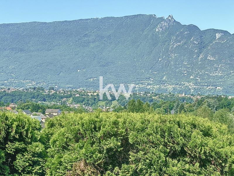 Maison - 159 m² - 6 pièces