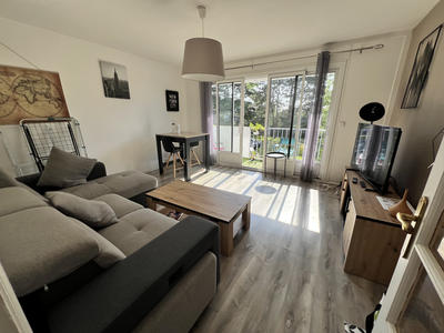 Appartement - 97 m² - 5 pièces