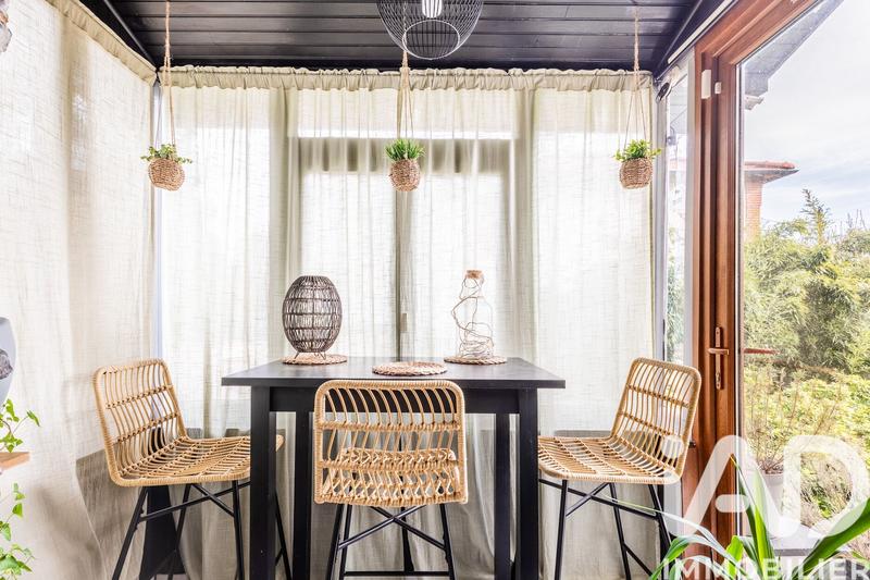 Maison - 122 m² - 6 pièces